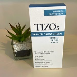 TIZO3 Primer/Sunscreen, Tinted SPF 40, 1.75 oz